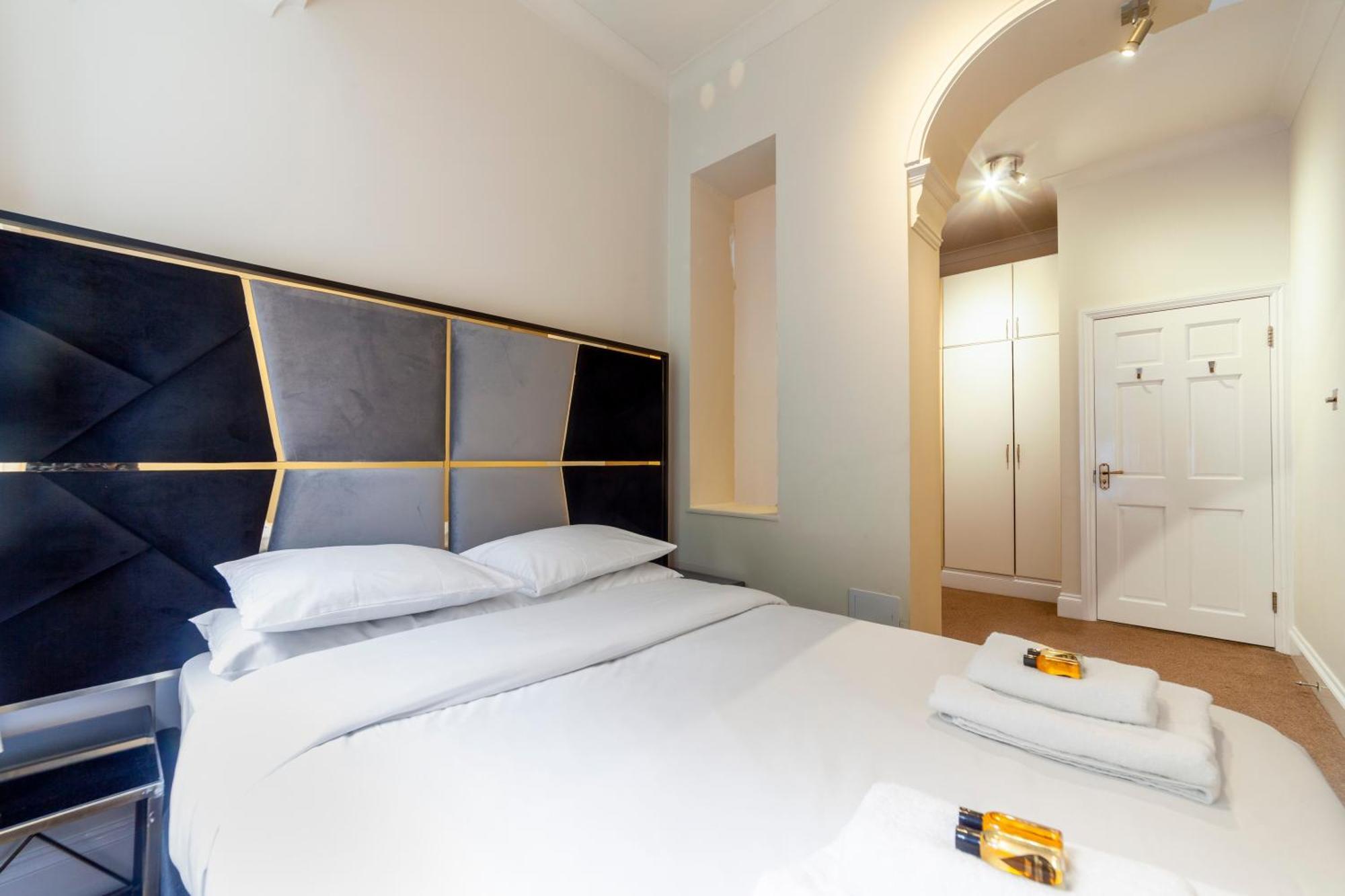 Appartamento Captivating 3br Flat, 5 Min To Hyde Park Londra