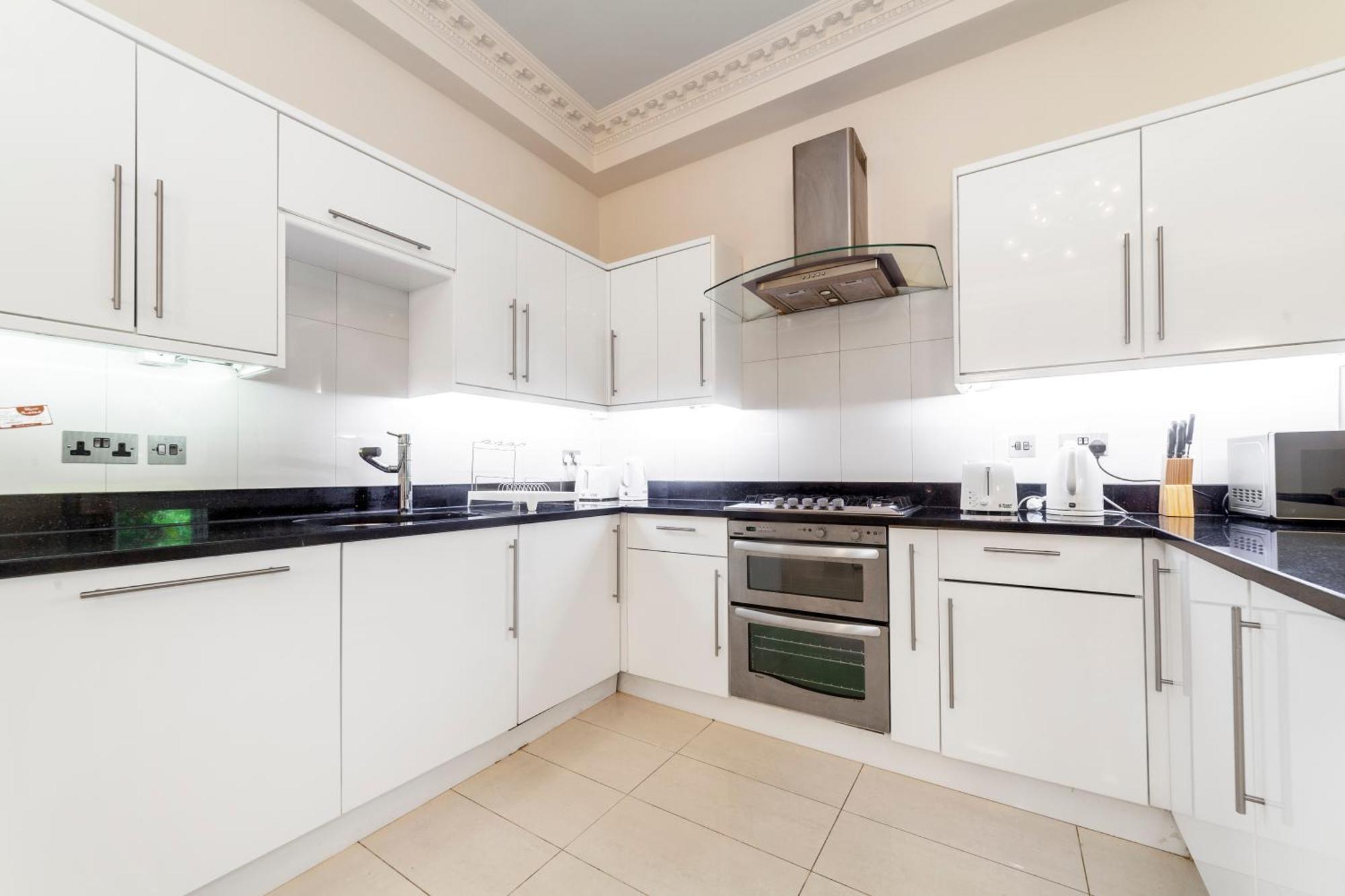 Appartamento Captivating 3br Flat, 5 Min To Hyde Park *