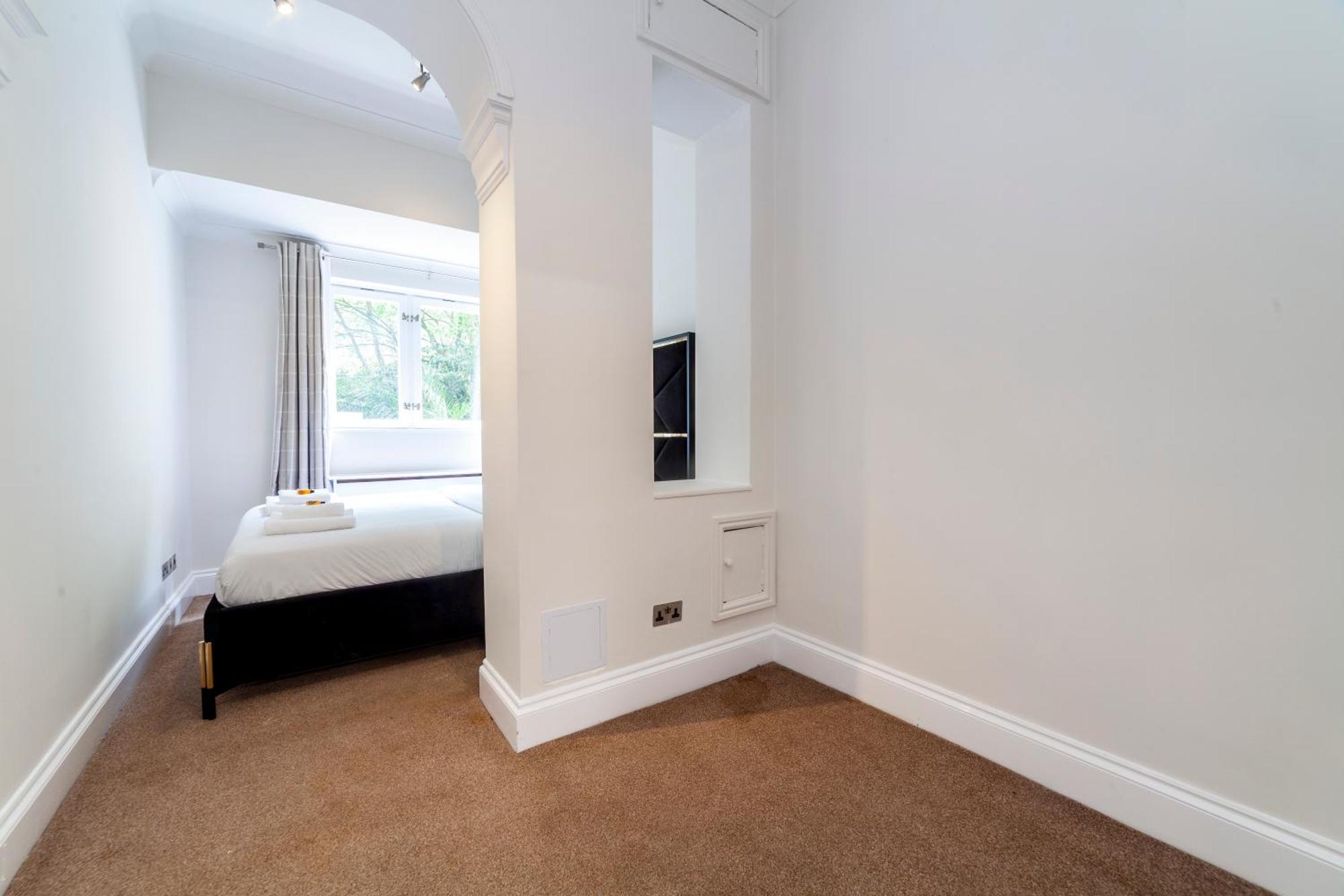 Captivating 3br Flat, 5 Min To Hyde Park Appartamento Londra