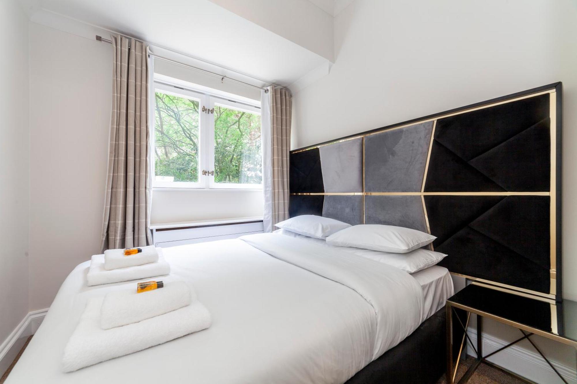 Captivating 3br Flat, 5 Min To Hyde Park Appartamento