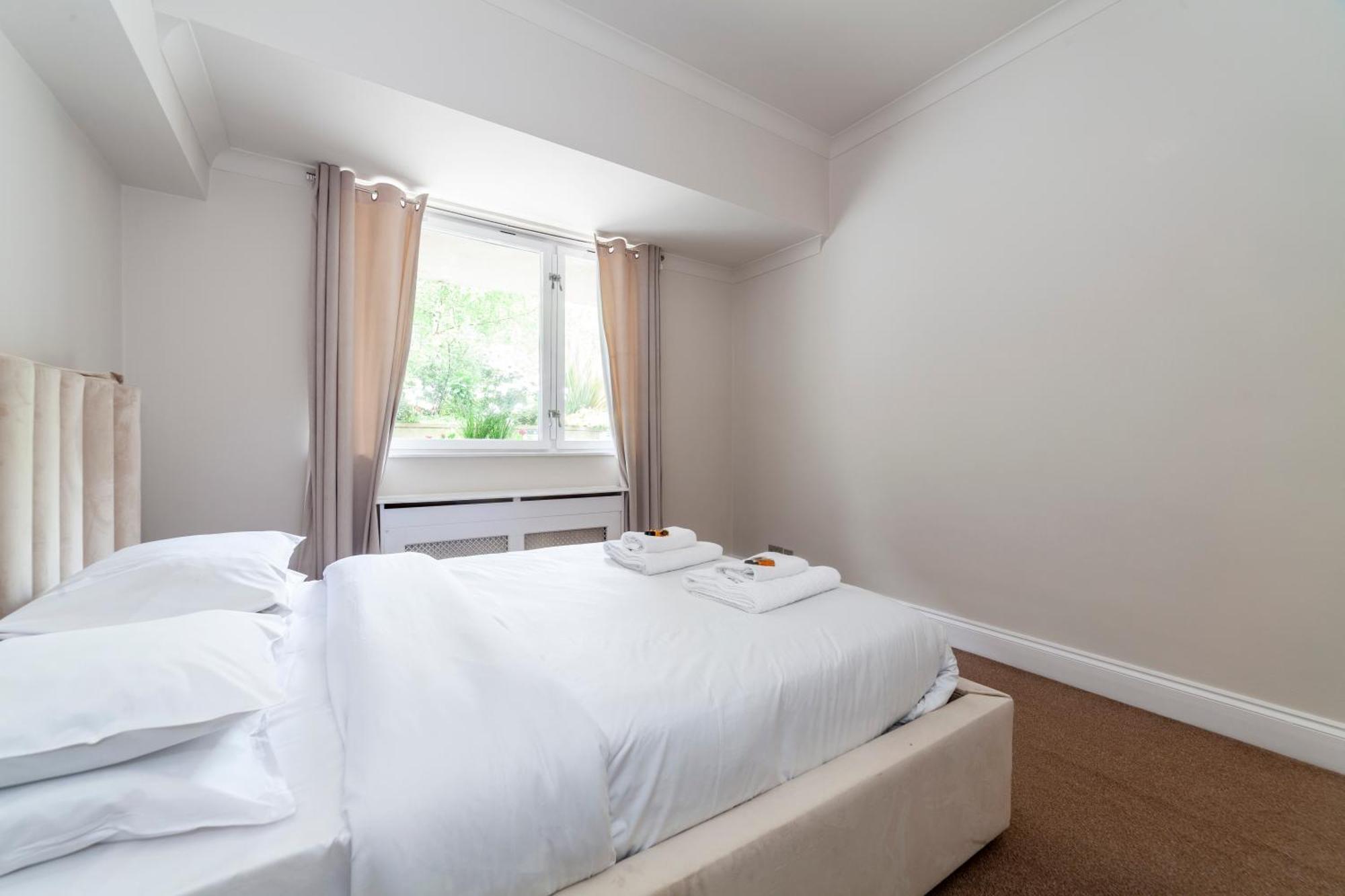 Appartamento Captivating 3br Flat, 5 Min To Hyde Park